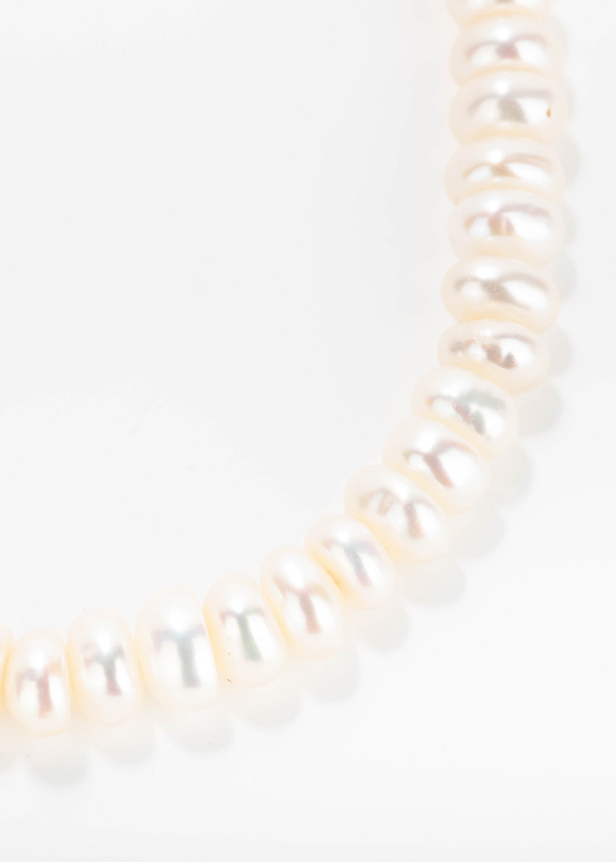 Moonlit Pearl Bracelet