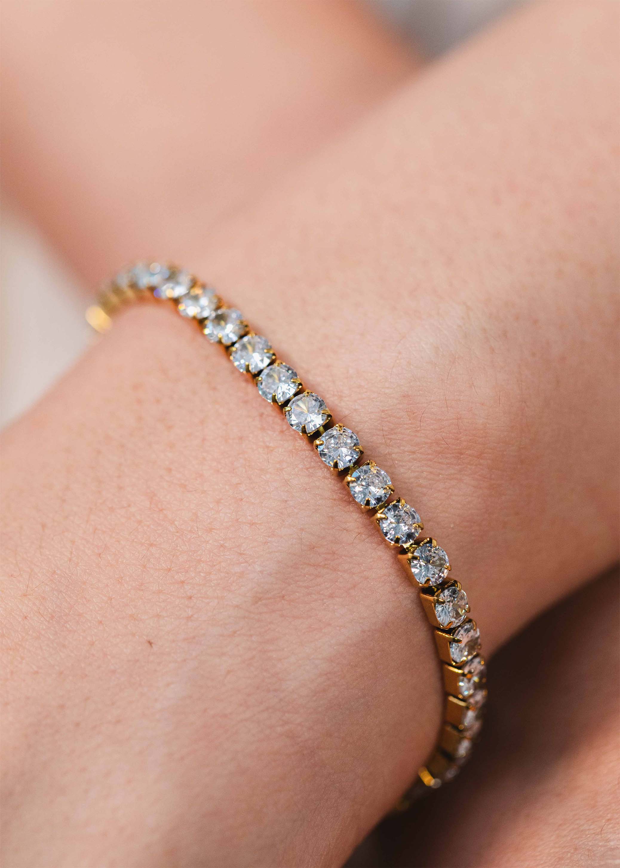 Pristine Gleam Bracelet