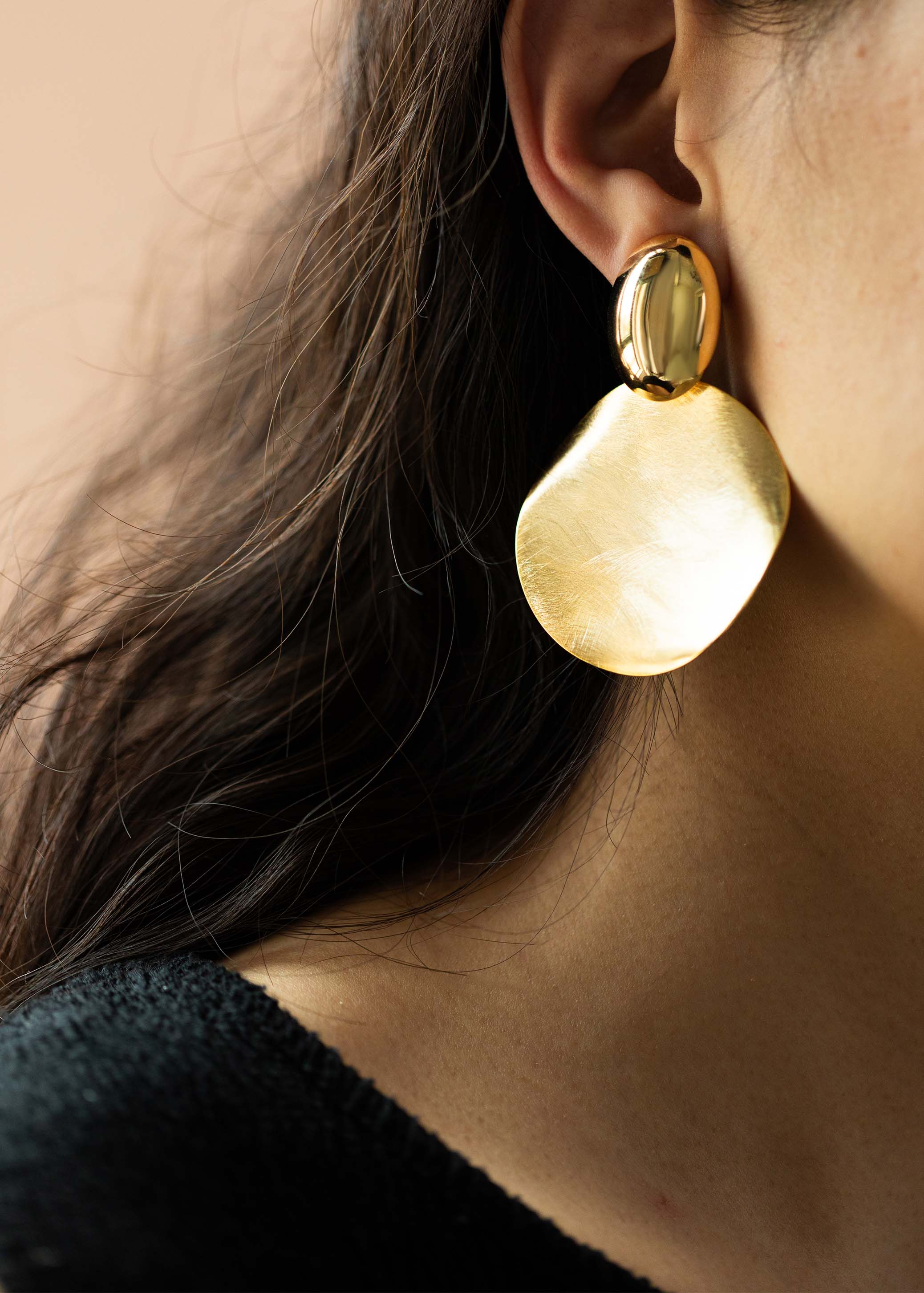 Moonlit Gaze Earrings