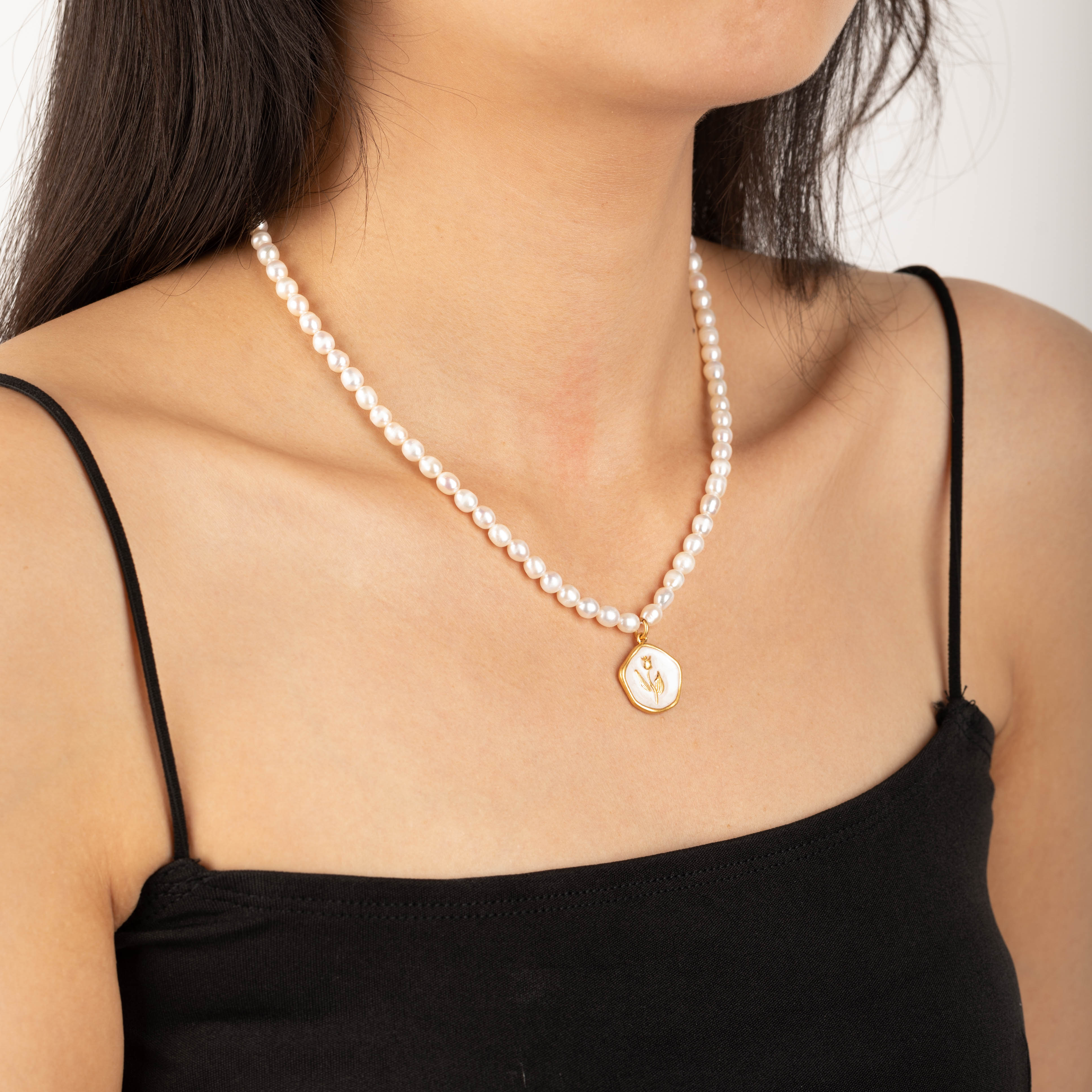Eternal Rose Pearl Necklace